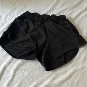 Black Lululemon shorts!!!!